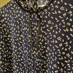 Floral Print Forever 21 Women's Long Sleeve Navy Blue Blouse